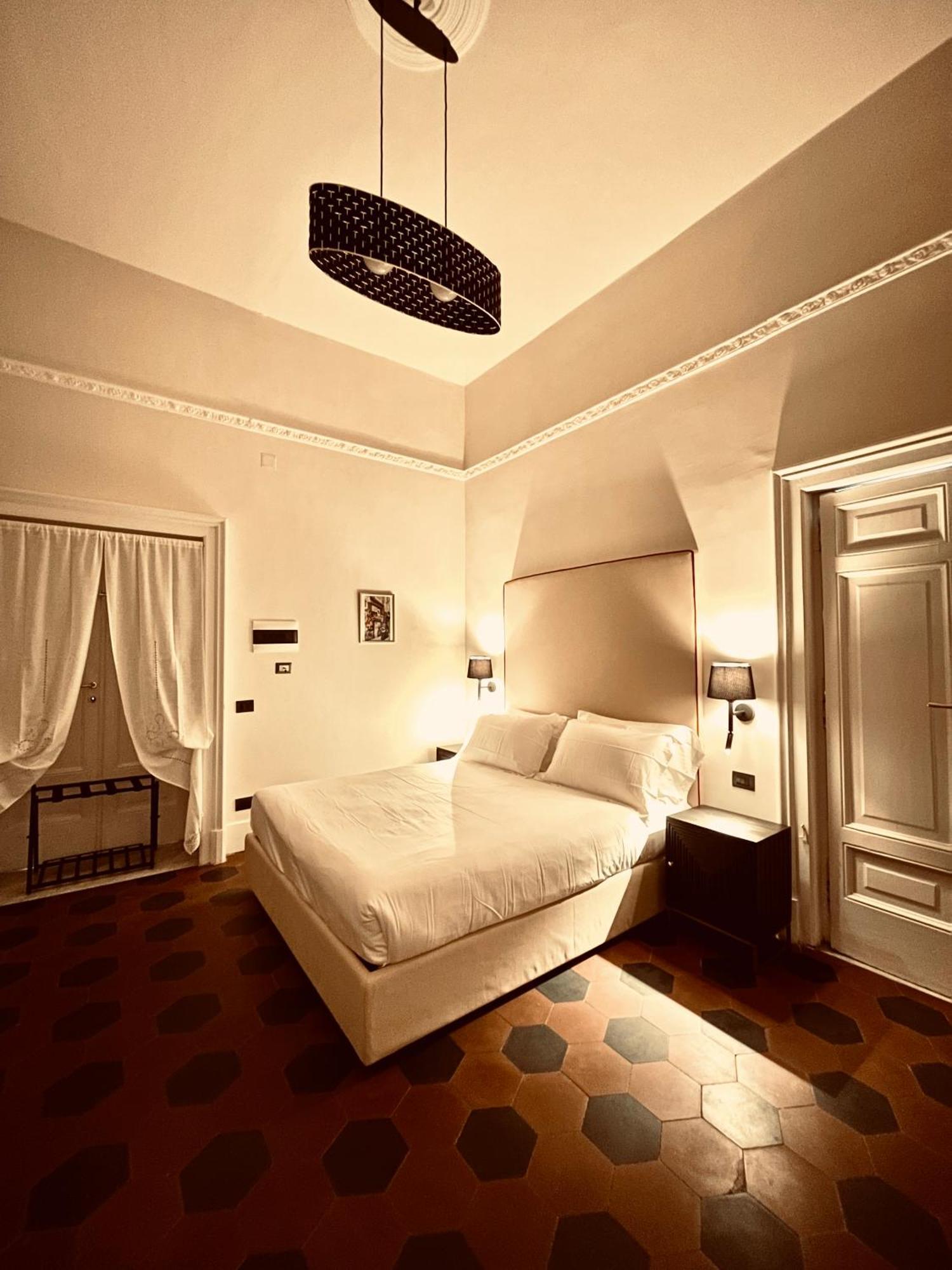 Hotel Voglia 'E Turna Napoli Esterno foto